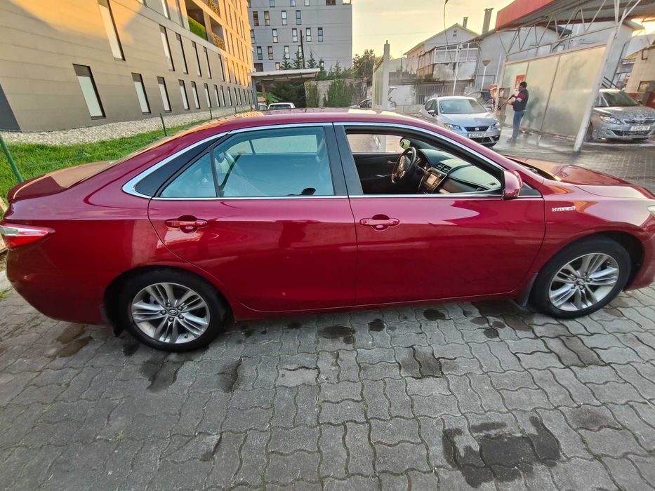 Toyota Camry 2016