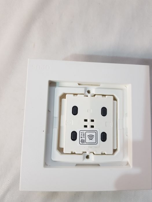 Inteligentny sterownik rolet Eve Shutter Switch (Apple Home / Thread)