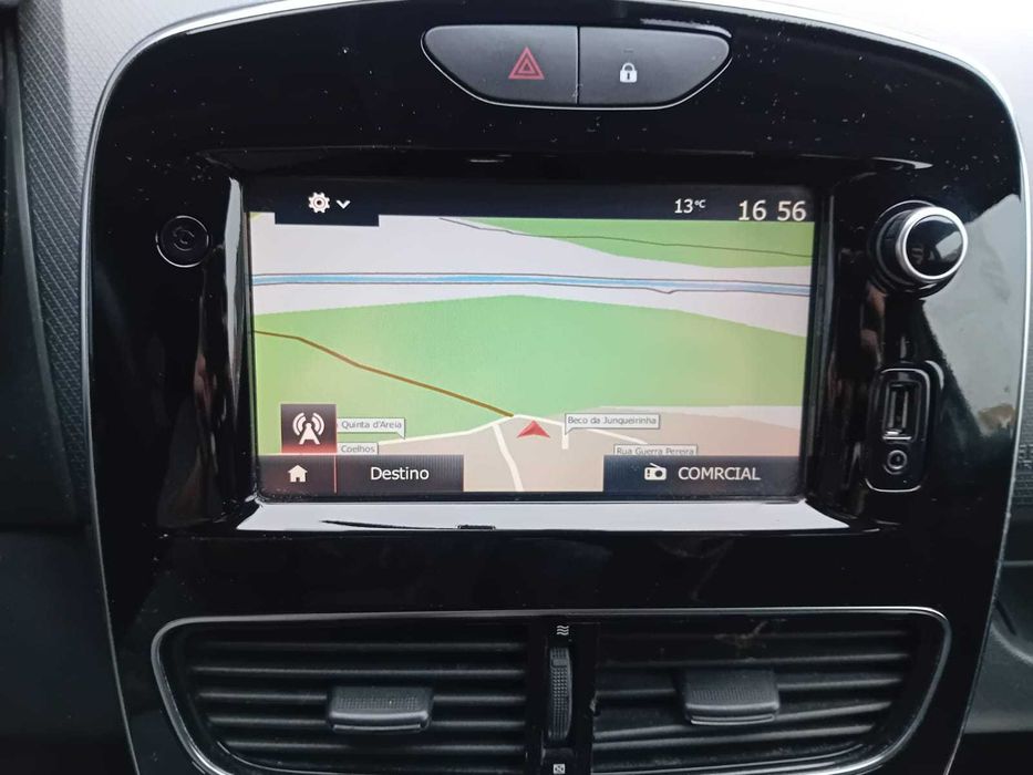 Renault Clio 1.5 dci Limited c/iva - Nacional ( pequeno sinistro )