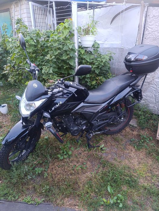 Мотоцикл Lifan в ідеальному стані