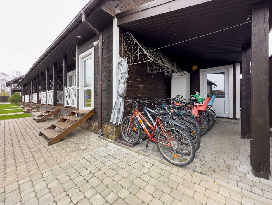 Продаж готелю в с.Підманове, Волинська область поруч з озером Світязь.