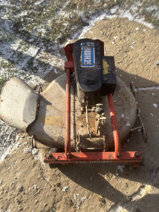 Odśnieżarka  Spalinowa