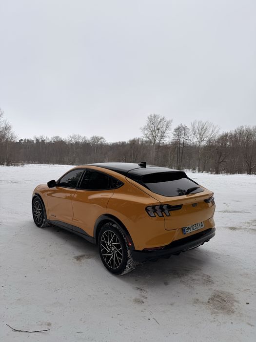 2022Ford Mustang Mach-E Premium