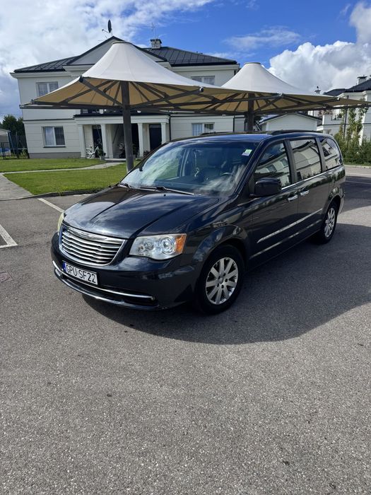 Chrysler Town & Country