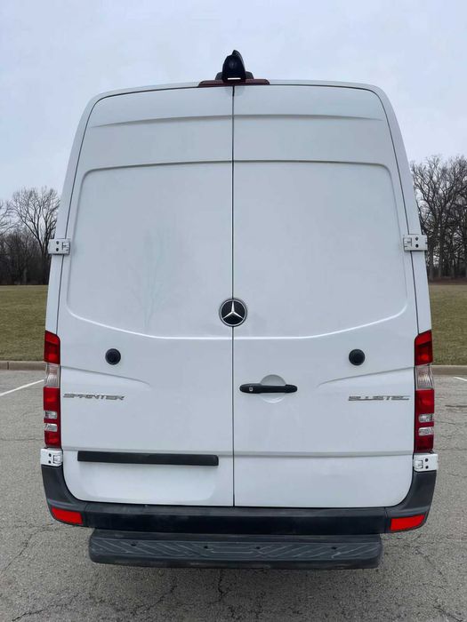 Mercedes-Benz Sprinter 2500      2015