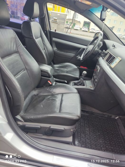 Продам автомобіль