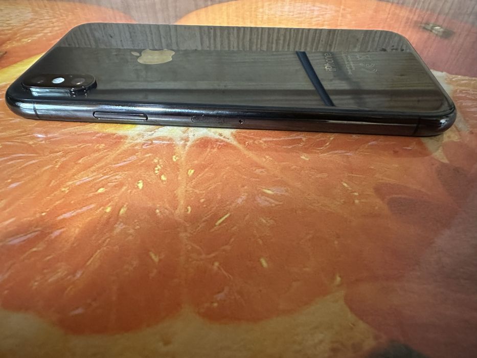 iPhone X / 64 gb
