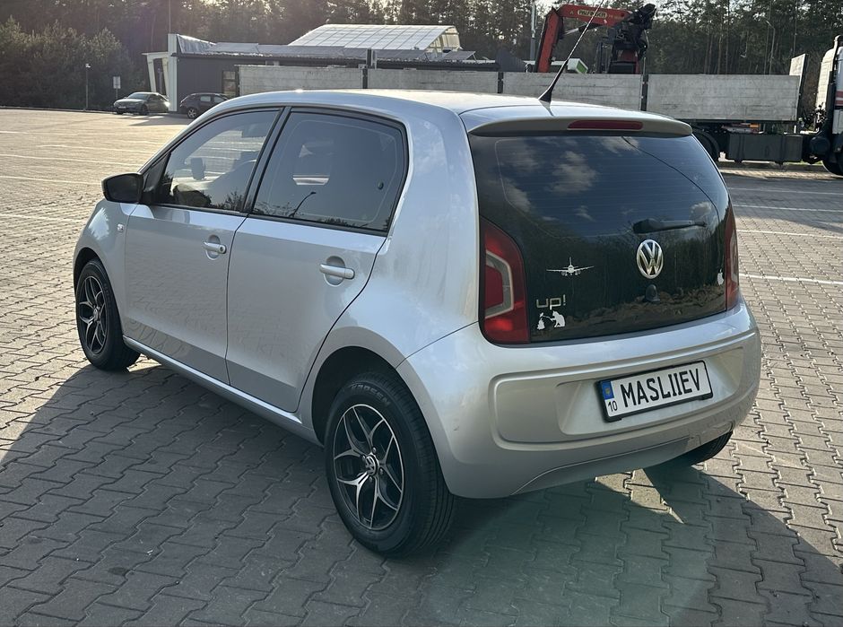 Volkswagen Up 2014 VIN WVWZZZAAZFD028153 фото оголошення 7 з 24
