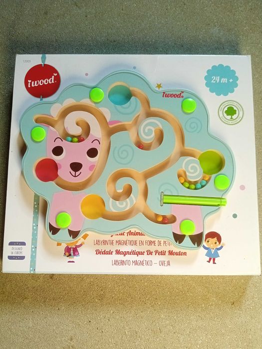 Zabawka drewniana owca