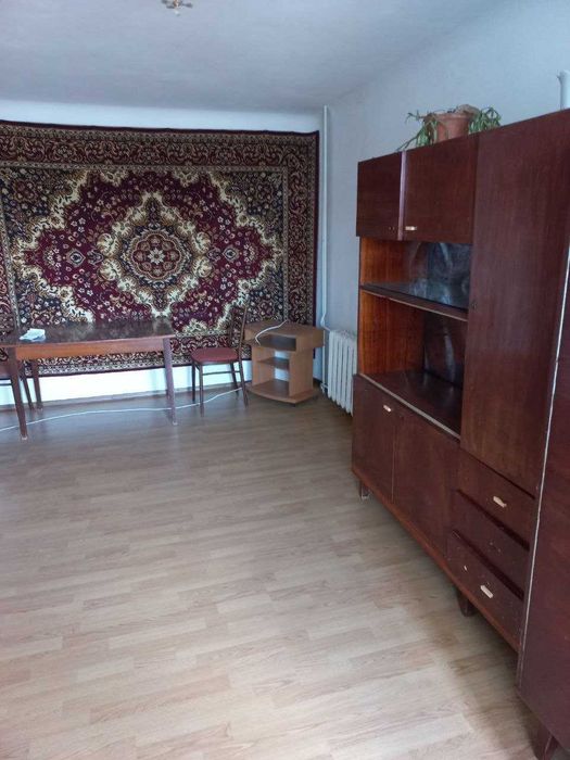 Продам однокомнатную квартиру в Теплодаре .