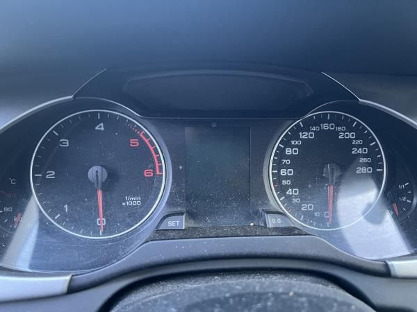 Para peças AUDI A4 Avant (8K5, B8)