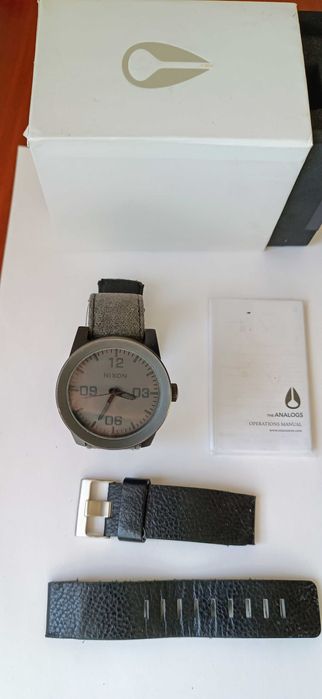 Relógio Nixon "The Corporal" black dial, Canvas/Leather+bracelete Xtra