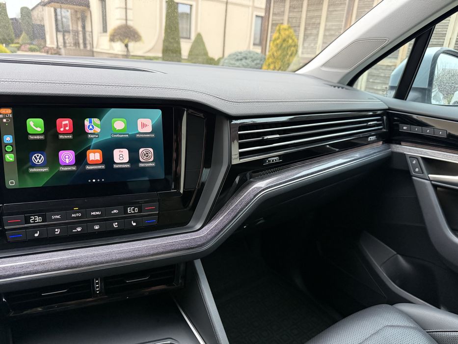 Продам Volkswagen Touareg III