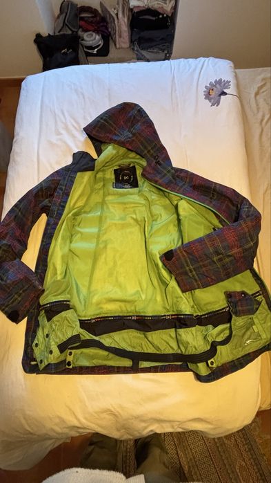 Casaco snowboard burton Ak