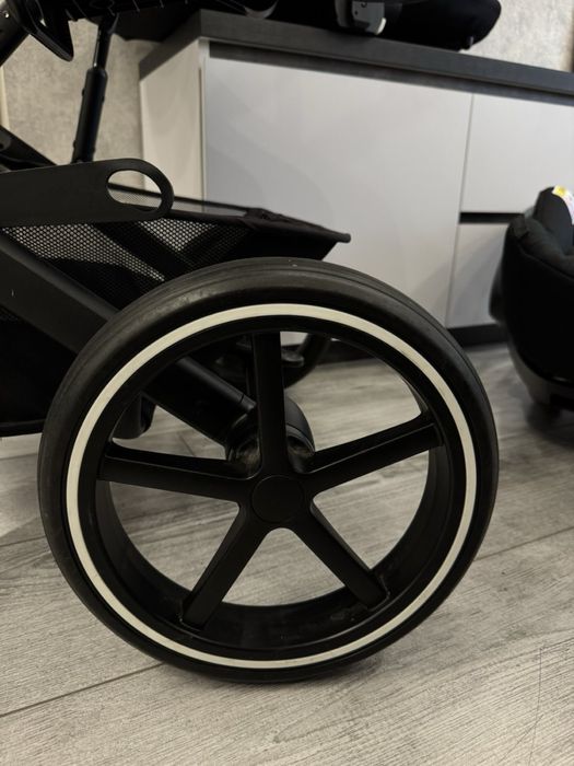 Продам коляску Cybex balios s lux 3в1