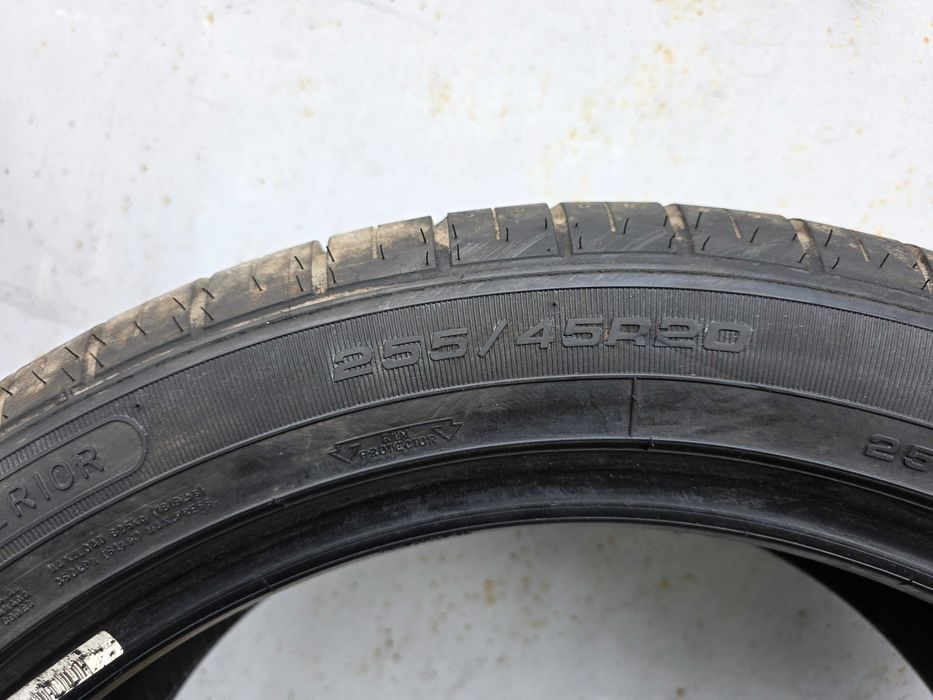 goodyear exellence 255/45/r20 ГАРНИЙ СТАН