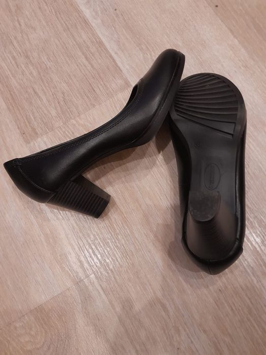 Buty eleganckie damskie 38 czółenka Graceland