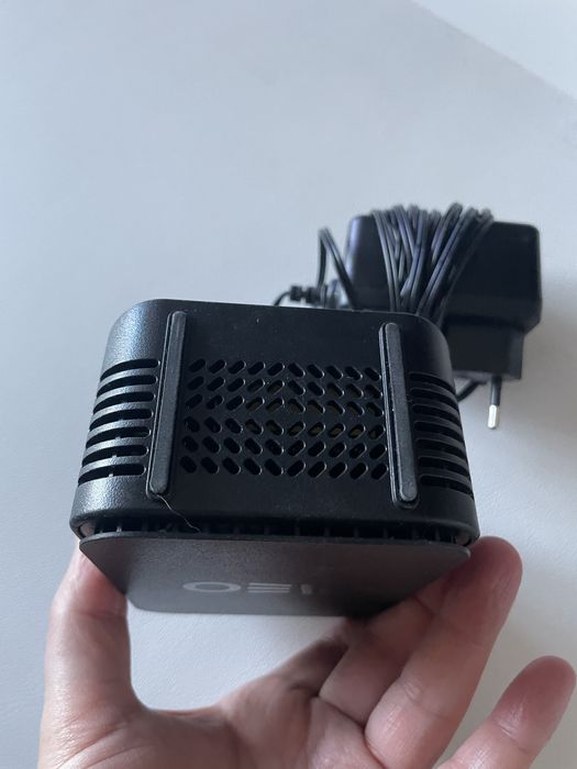 Extensor MEO Smart WiFi (Wi-Fi EXTENDER – D2150G)