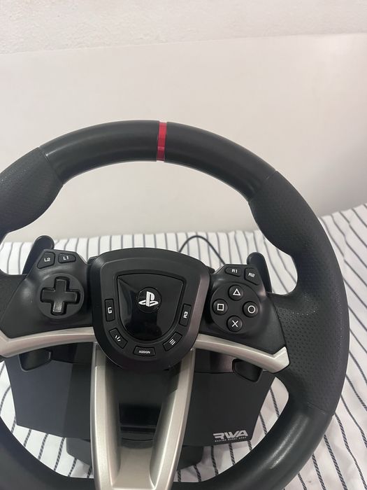 Hori Racing Wheel Apex PS5 PS4 PC – volante com pedais
