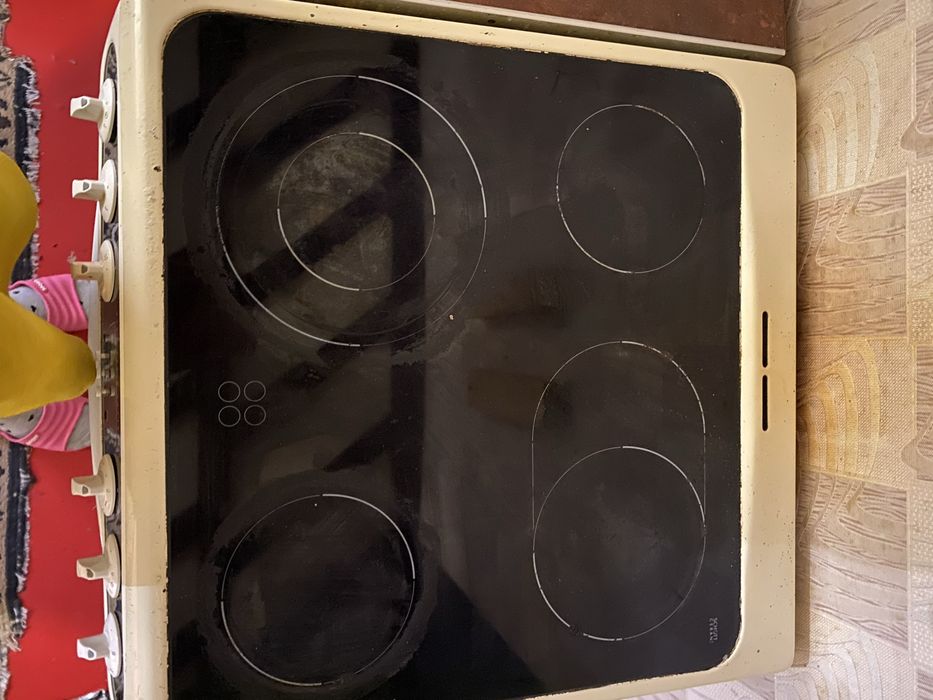 Продам повністю робочу плитку