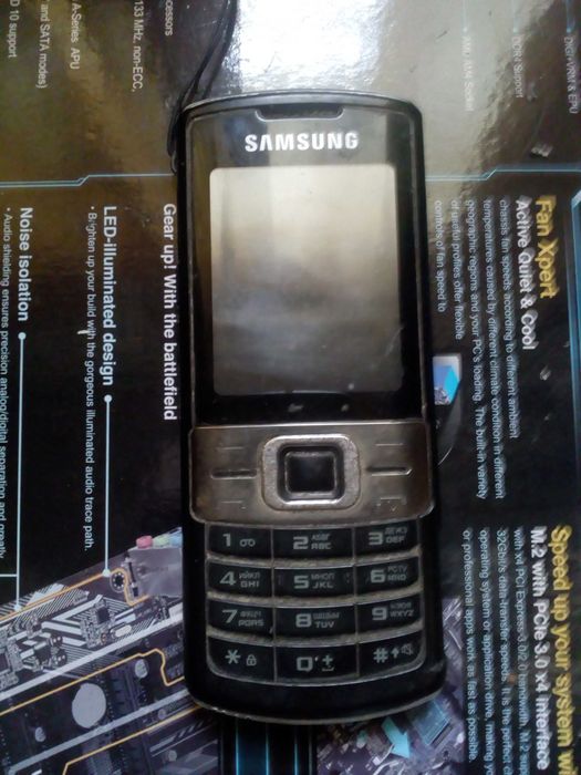 Мобильный телефон Samsung C-3010