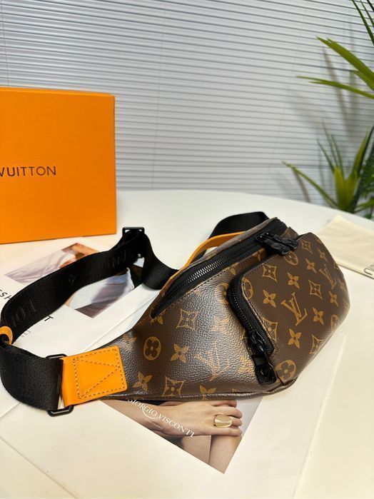 Бананка Louis Vuitton rush мужская сумка коричневая monogram кожаная