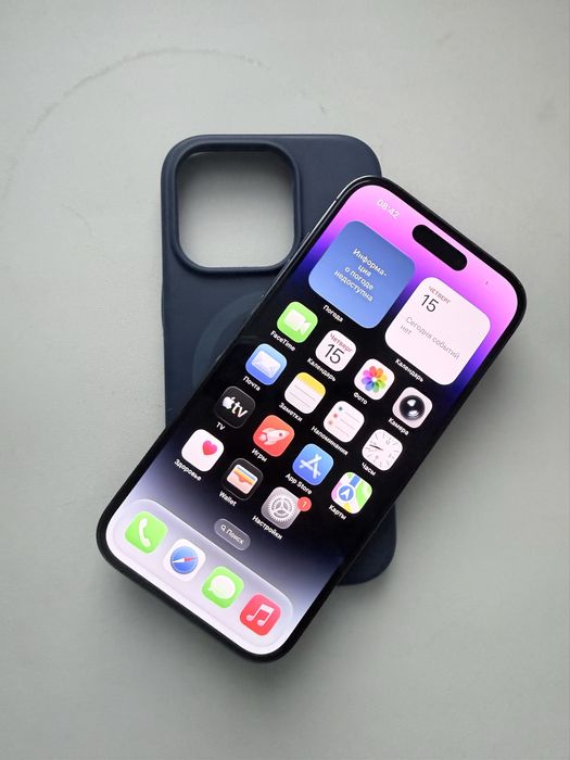 iPhone 14 pro 128gb Newerlock