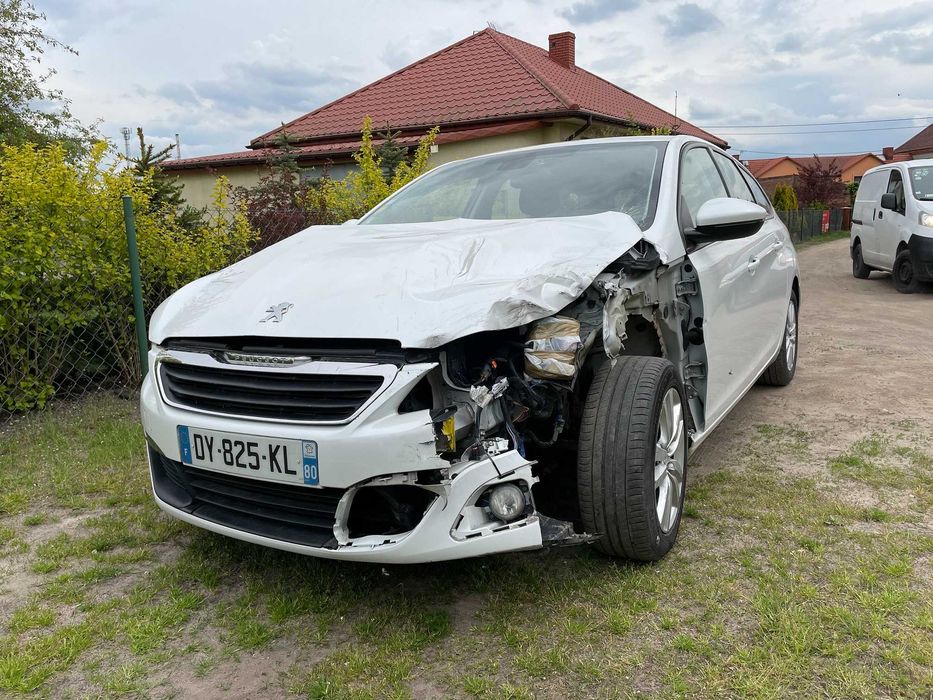 Peugeot 308 T9 kombi - 1,5 b-hdi 1,6 blue-hdi - na części