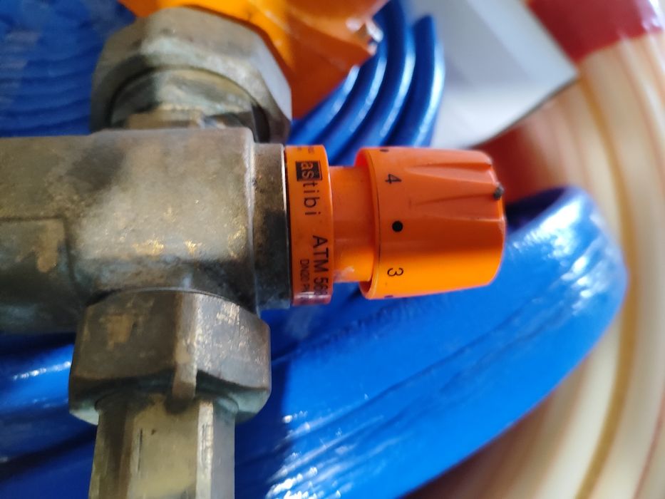 Pompy widoczne na zdjęciach sprawne