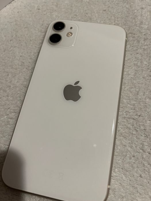 Na sprzedaż iPhone 11 128 GB