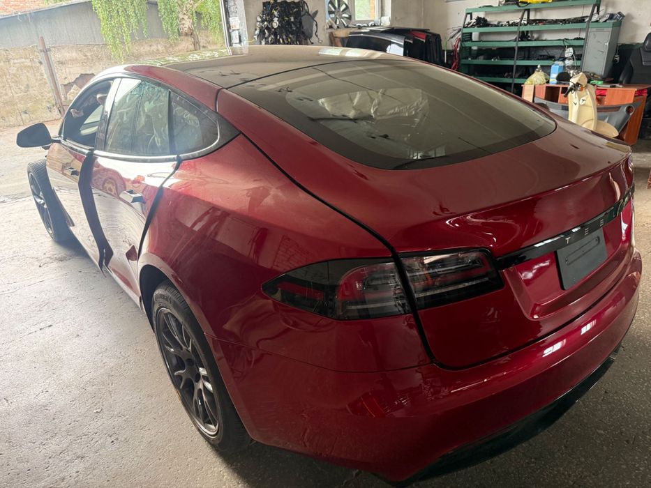 Тесла модел С фара, крило, бампер капот Tesla s по запчастинах 13-25рік