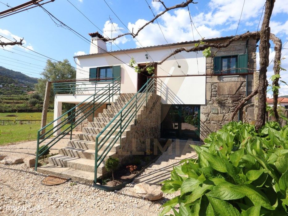 Moradia T3 com Piscina | Arcozelo - Ponte de Lima