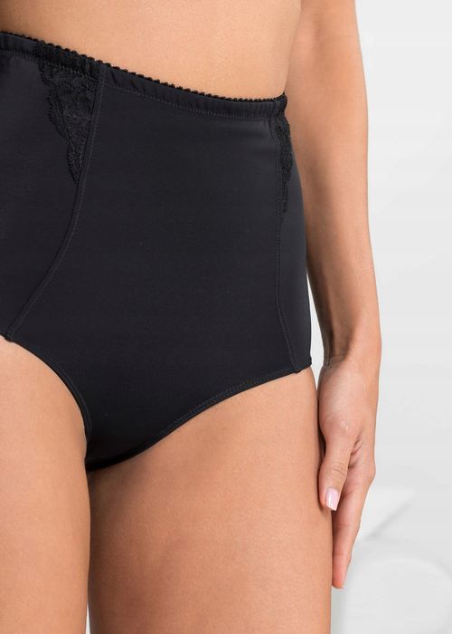 B.P.C. figi shape silny stopień modelowania czarne 38.