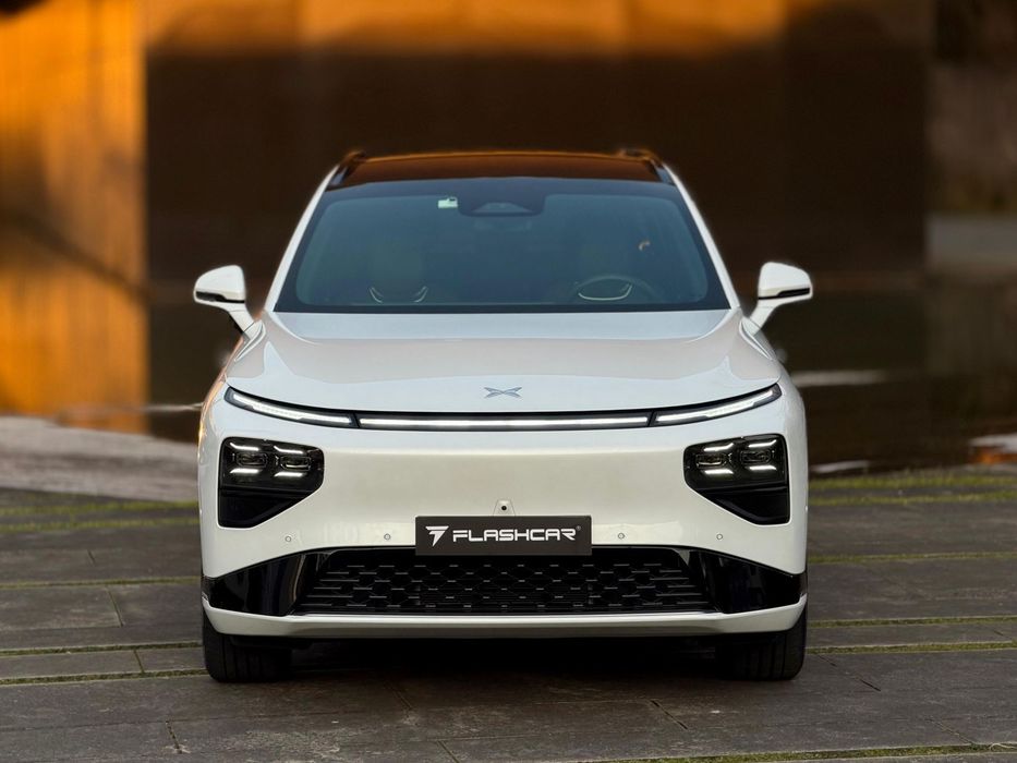 Xpeng G9 98 kWh Long Range