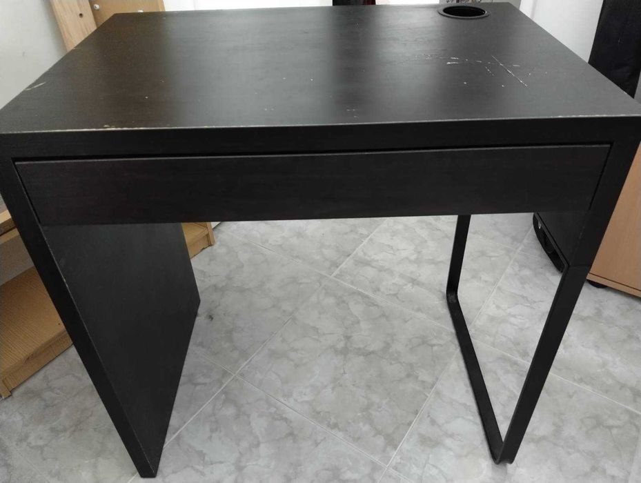 Secretária Preta Usada IKEA