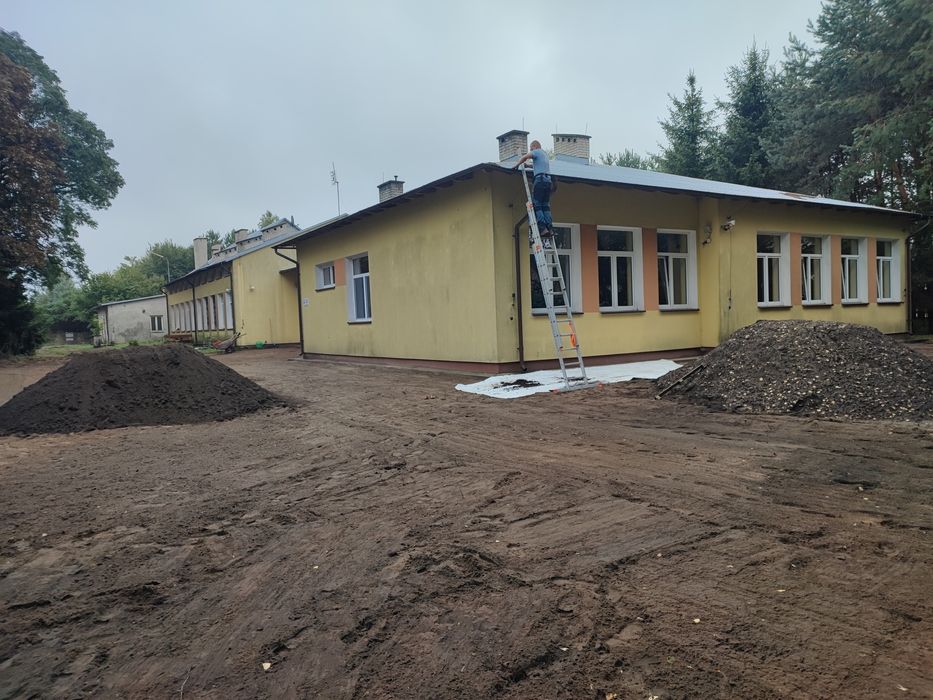 Wycinka drzew działek Mycie wysokociśnieniowe rębak Pracę porządkowe P