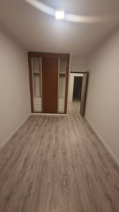 Optimo Apartamento Remodelado T1 no centro da baixa da banheira