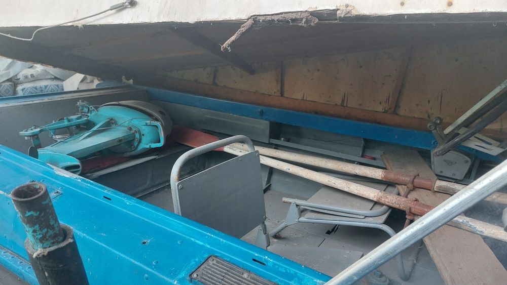 Моторная лодка      Казанка  5 м 2