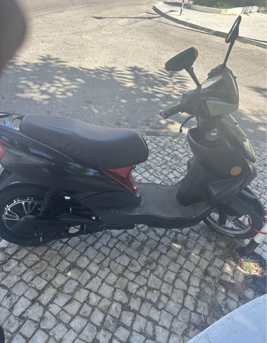 Vendo mota eletrica