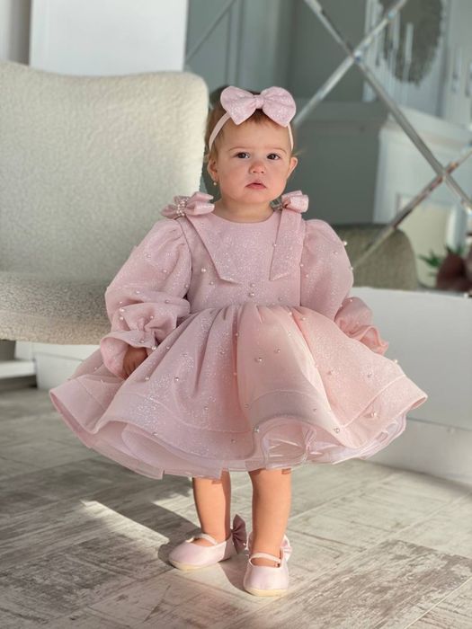 Сукня на рік  від Daniela Kids.