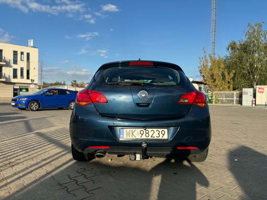 Sprzedam Opel Astra J