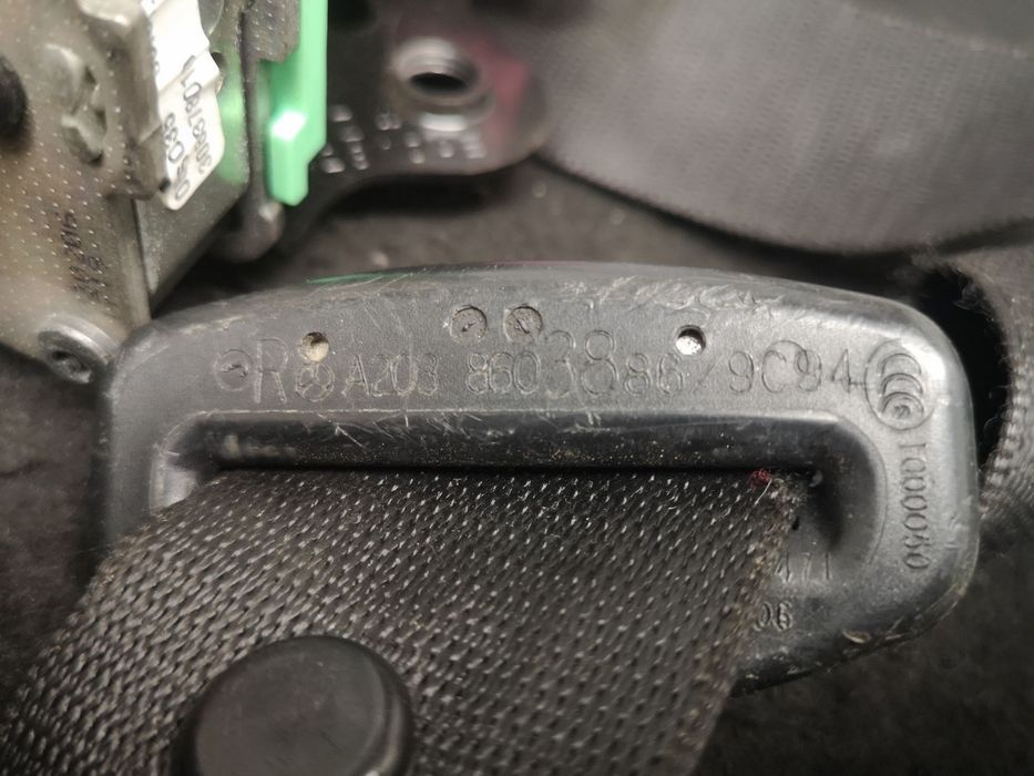 Cinto de Segurança Frente direita Mercedes w203 sport coupe 2002+   EPC