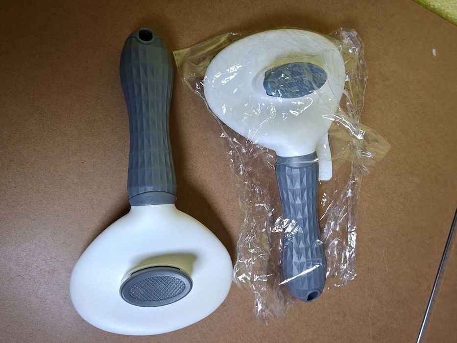 Pack 2 Escovas Autolimpantes Remoção Pelo Cães e Gatos (Novas)