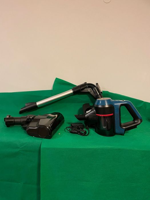 Aspirador Bosch Unlimited 7 sem fios e saco  (3 anos garantia)