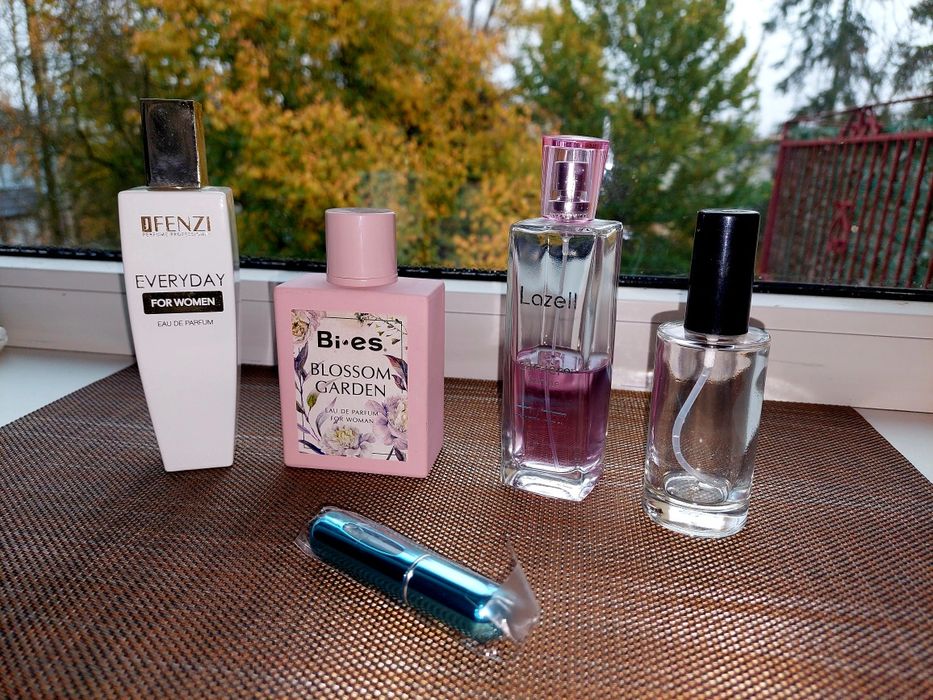 Zestaw  5 zapachów do perfumowania ciala