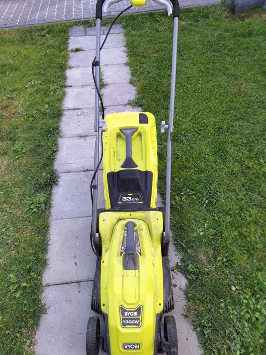 Kosiarka Ryobi 1300W 33cm