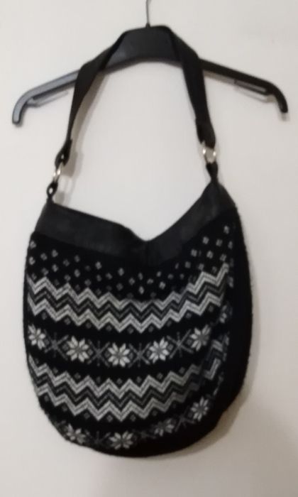 SALES - Various Ladies' Luggage / Handbags
