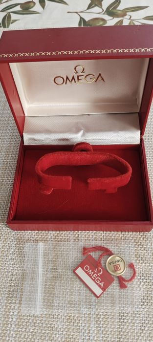 Pudełko box etui Omega