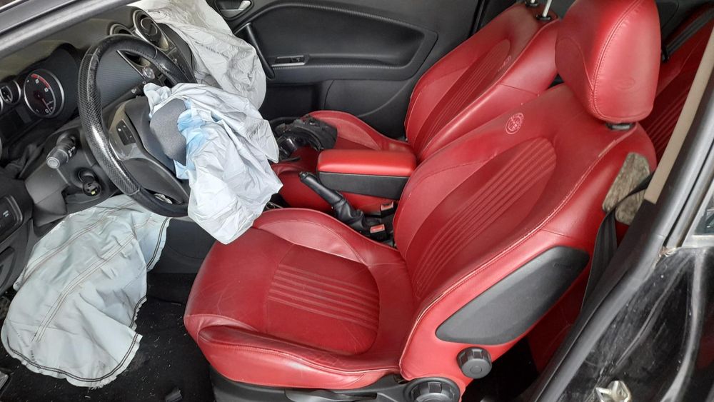 Bombito De Embraiagem Alfa Romeo Mito 145