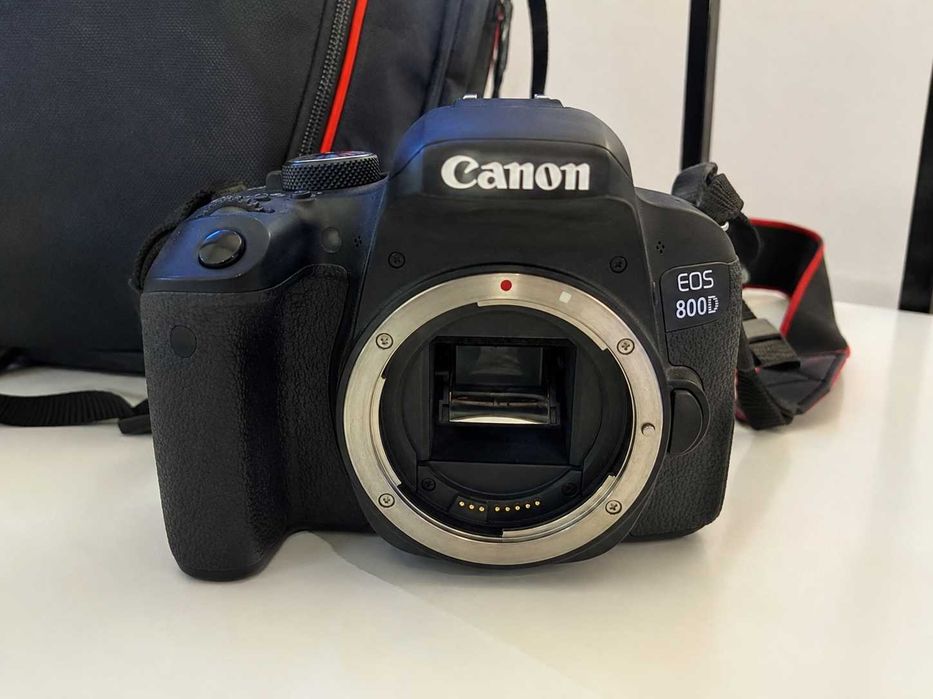 Canon EOS 800D – Máquina Fotográfica DSLR